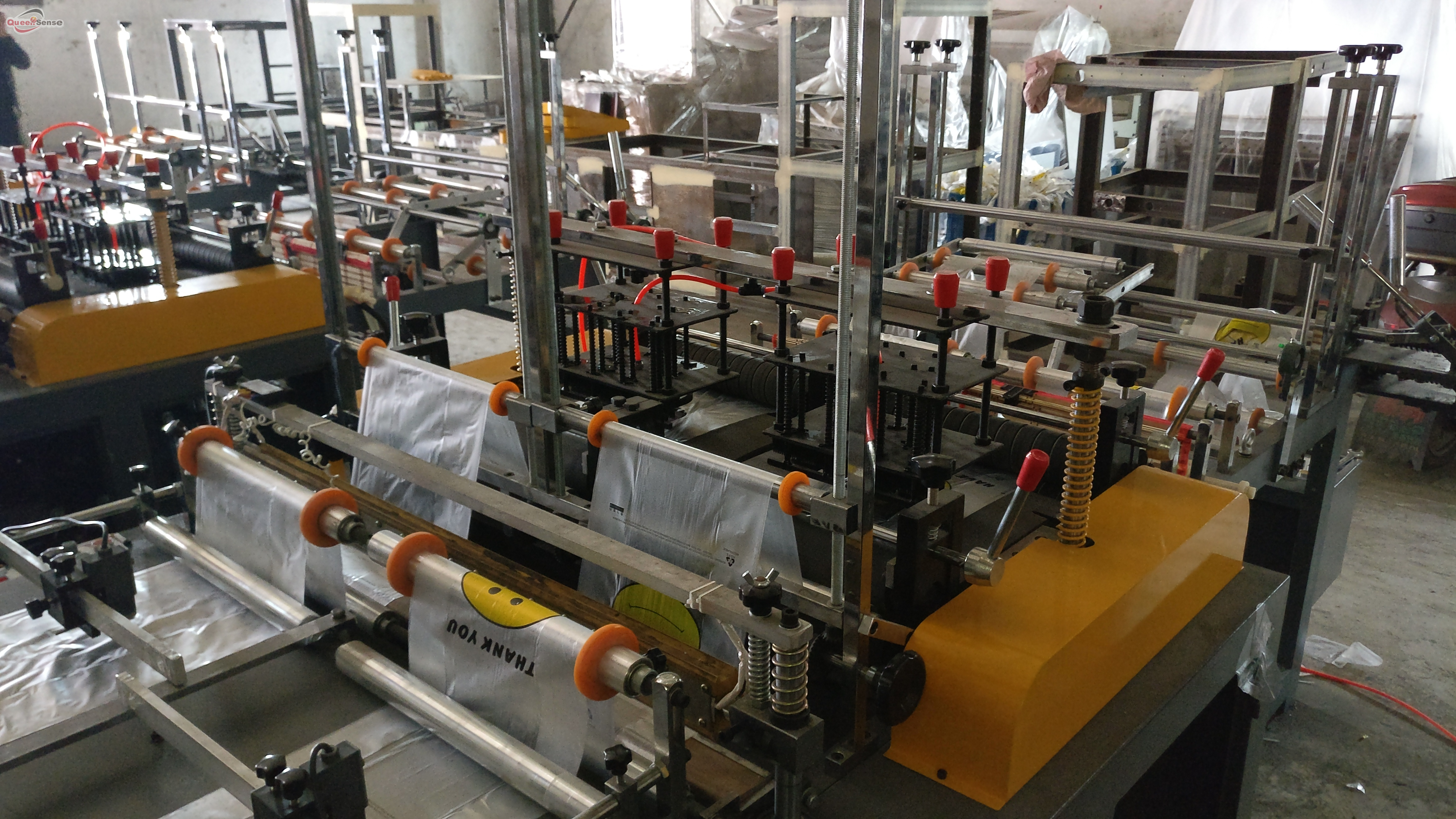 Double Layer Rolling Bag Making Machine