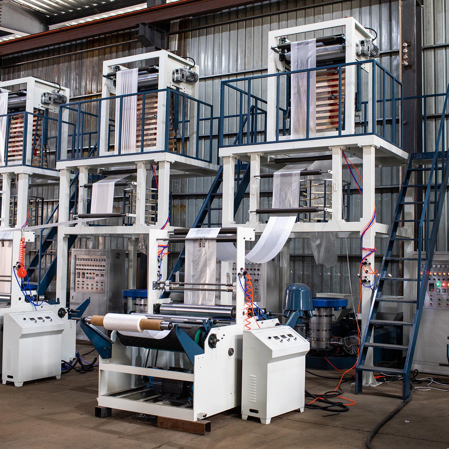 Three To Five Layer Coextrusion Film Blowing Machine Set (IBC System)
